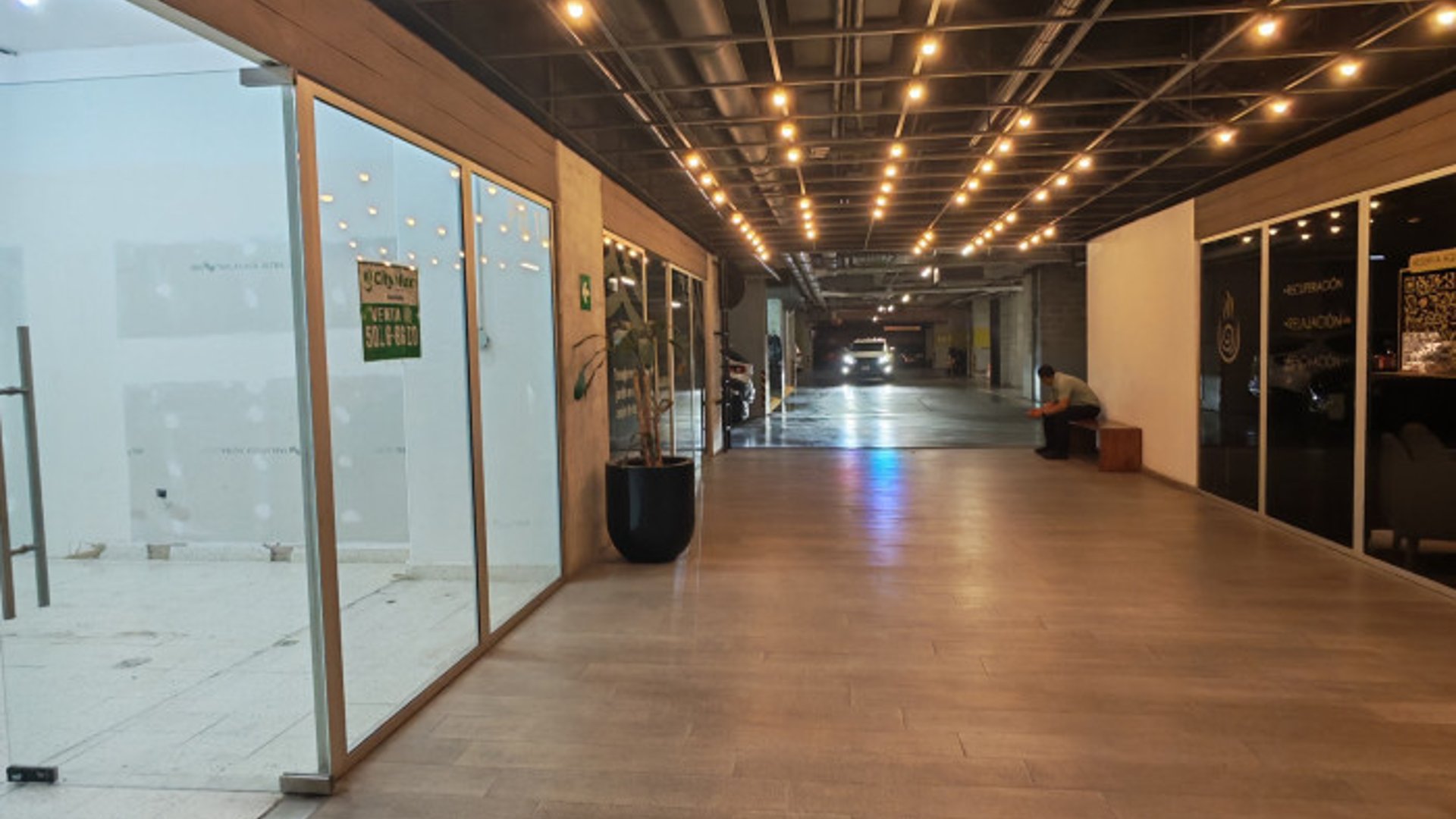 Local comercial en venta en Narama zona 13 - Miniatura 7