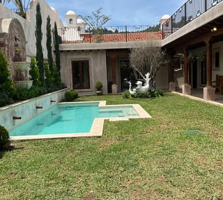 HERMOSA CASA EN VENTA DENTRO DE CONDOMINIO PASEO ANTIGUA