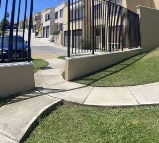 📍 CASA EN VENTA – 4 HAB | CUMBRES DE LA ARBOLEDA | KM. 21.5 CAES