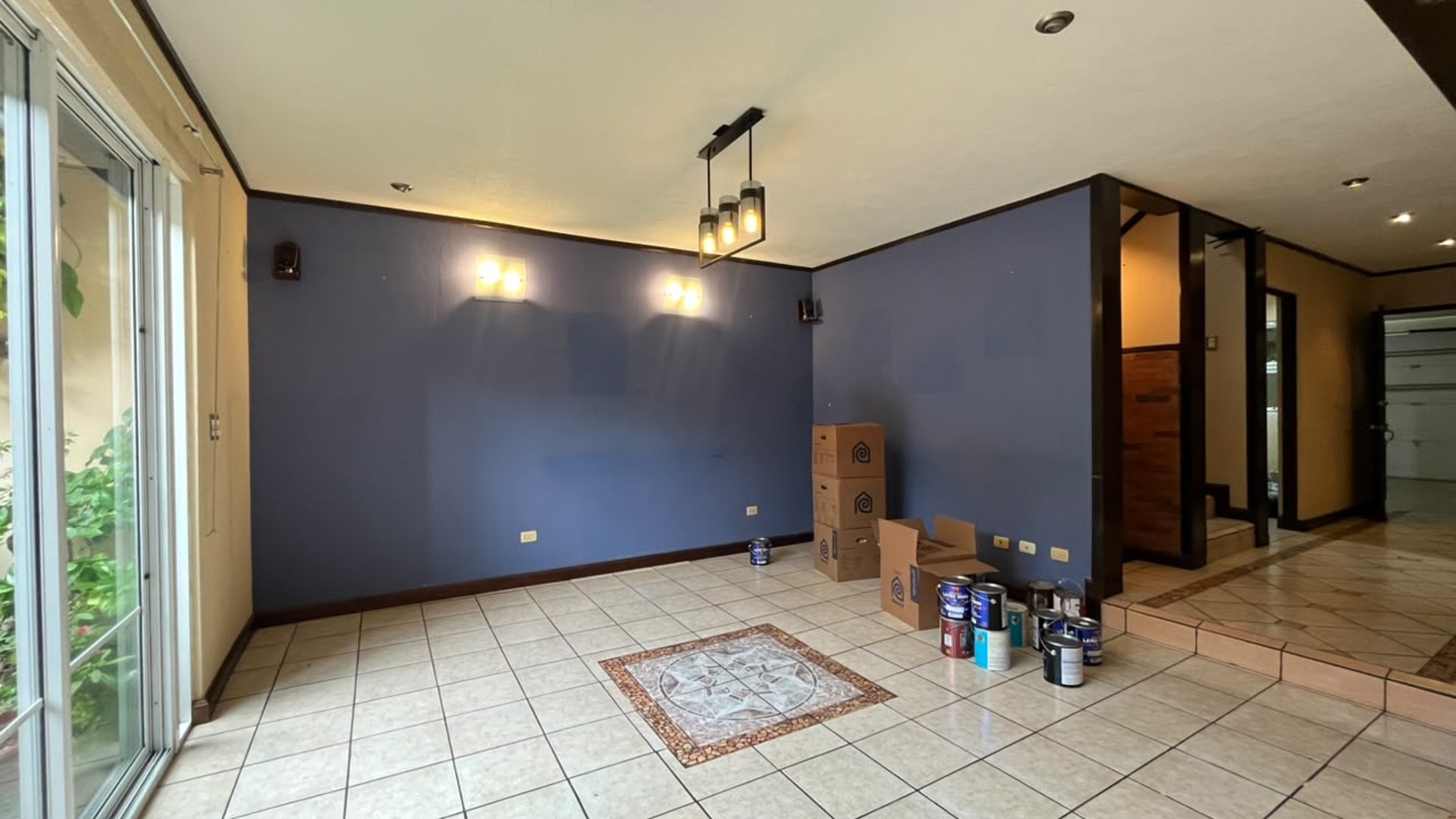 RENTA Casa Zona 16 Residencial Montesolar