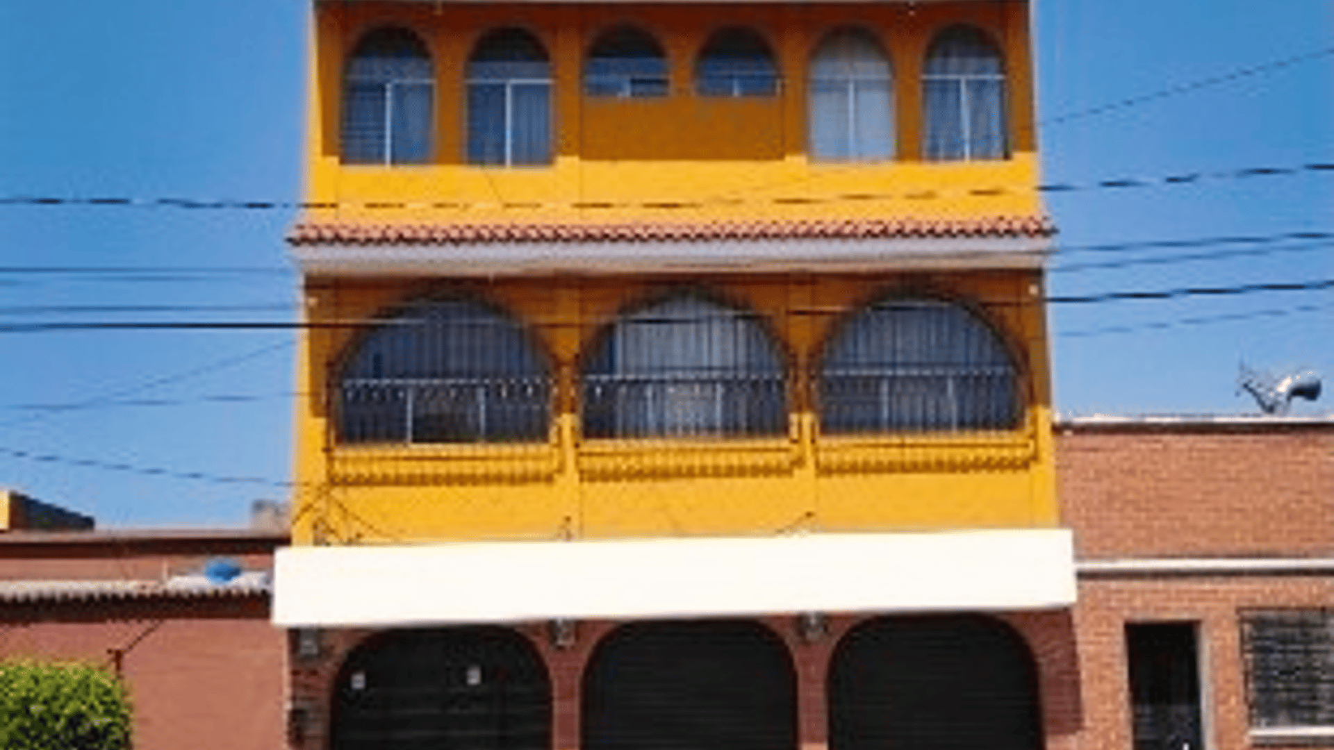 vendo Edificio para usos múltiples Colonia Roosvelt /D