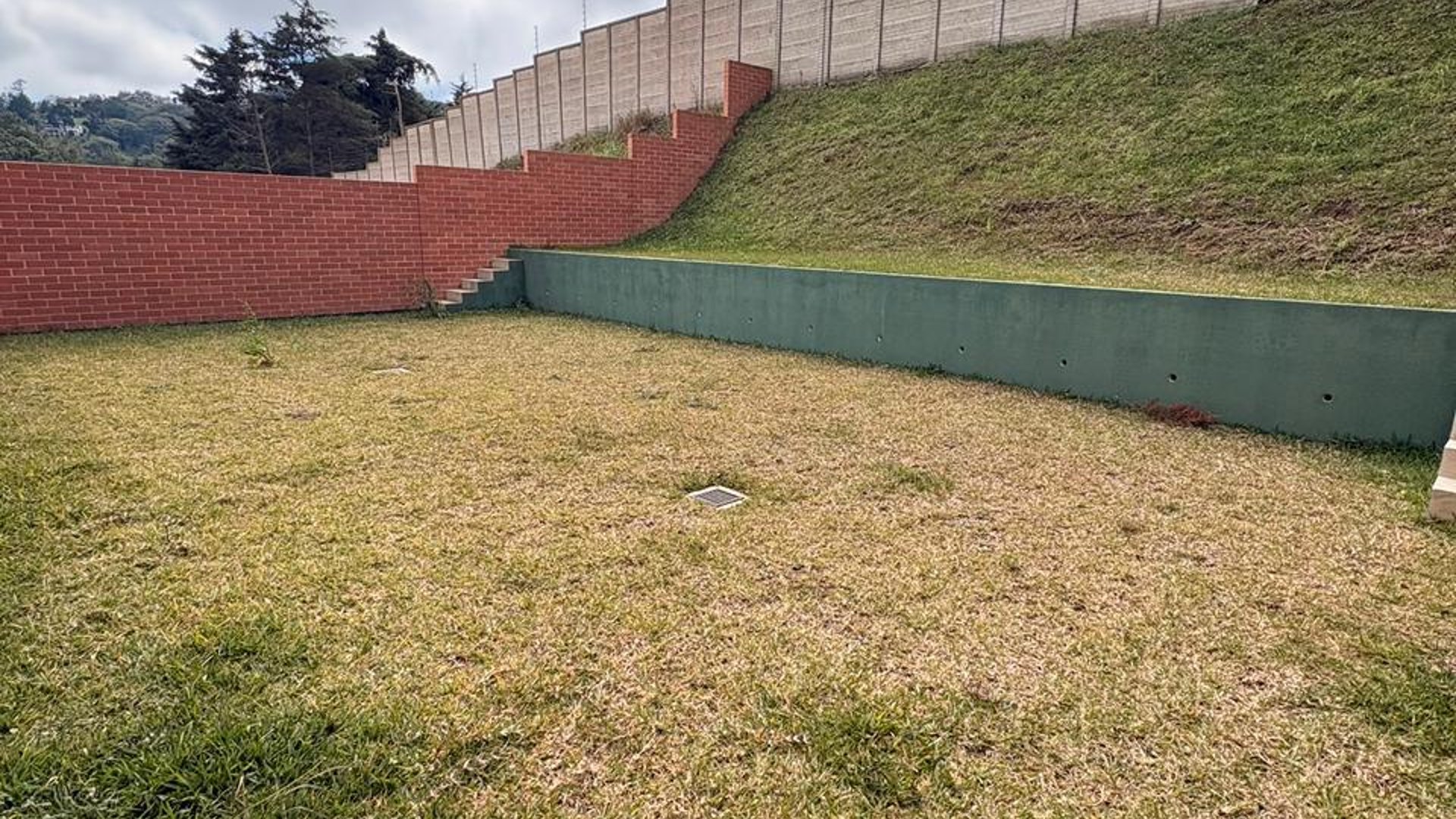 Vendo amplia casa para estrenar en Condominio Buenafuente KM16.5