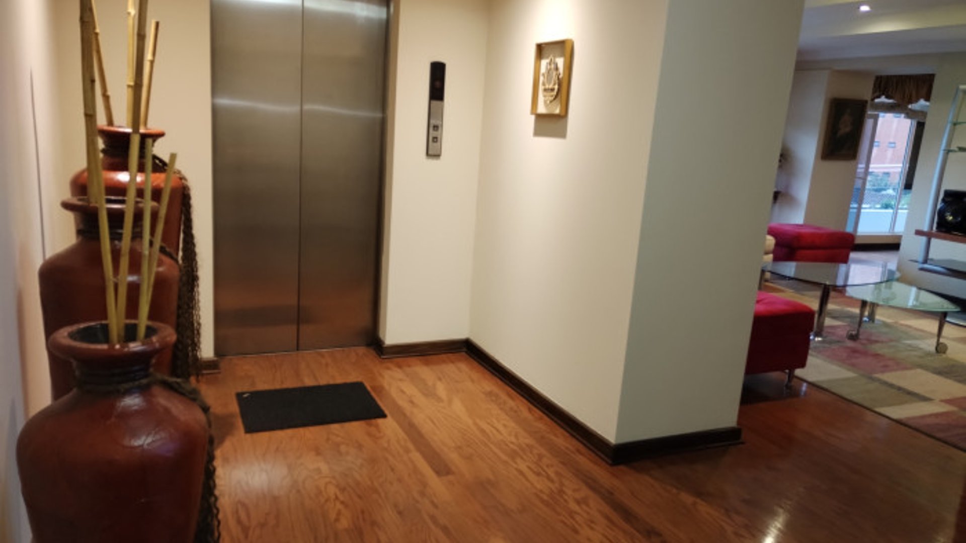 Apartamento en venta zona 10 con 3 habitaciones - Miniatura 10