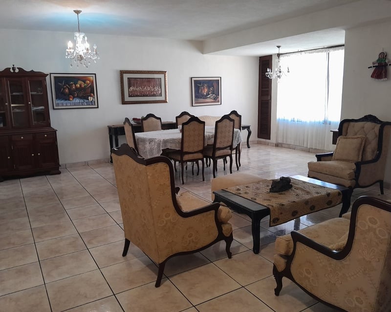 Apartamento Amueblado en Renta en Zona 9