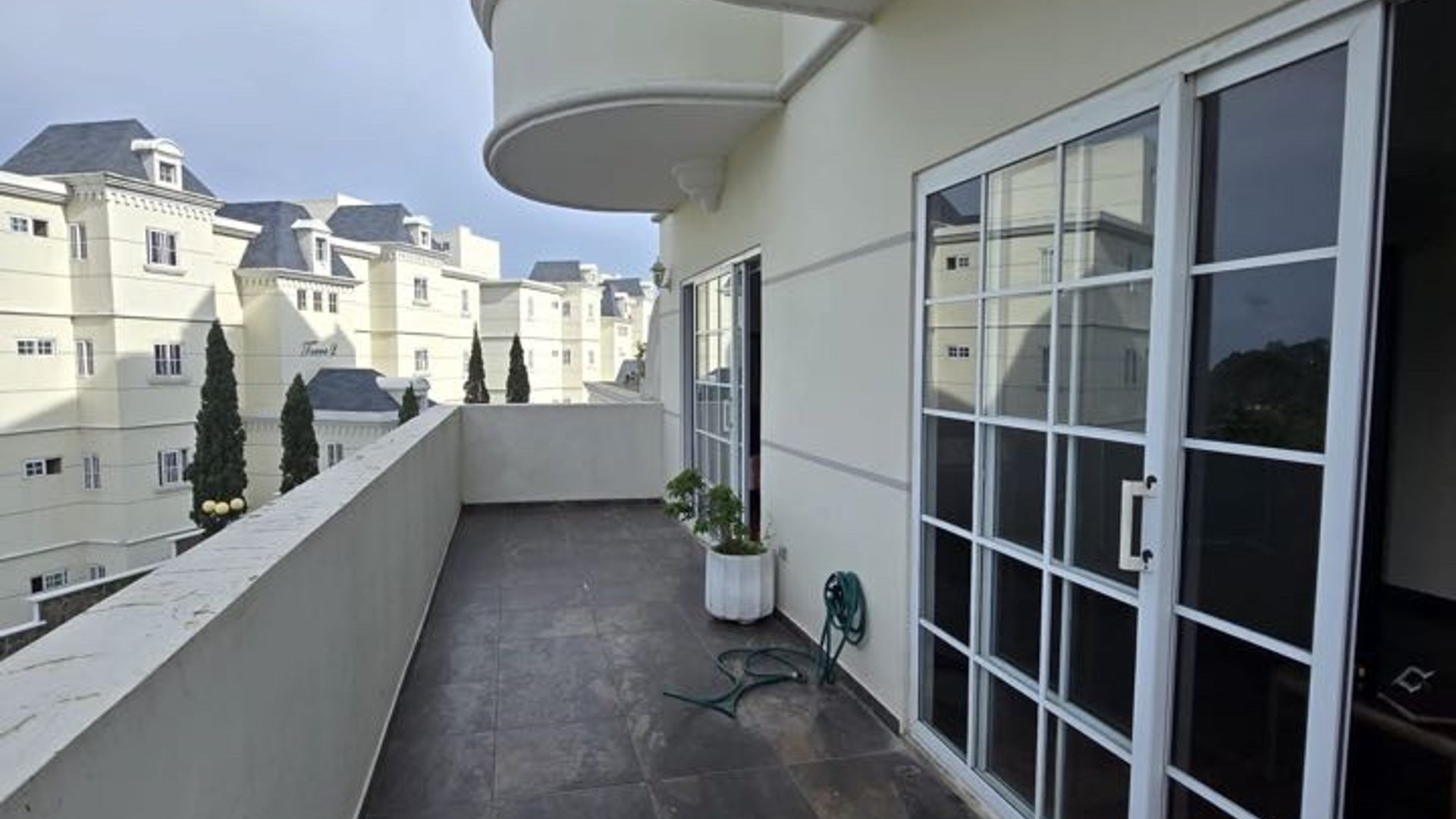 Apartamento Amueblado en Renta en Zona 16 Edificio La Vista, - Miniatura 12