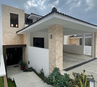 Casa de 4 habitaciones en venta, En Mirador zona 16