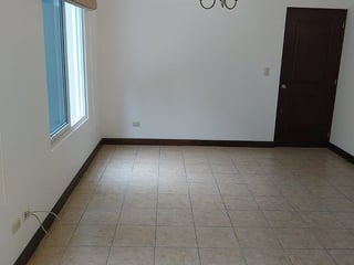 Apartamento en Renta - Edificio Entreluces Km 13.5 CAES - 2