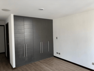 Apartamento en venta en zona 10 - 3