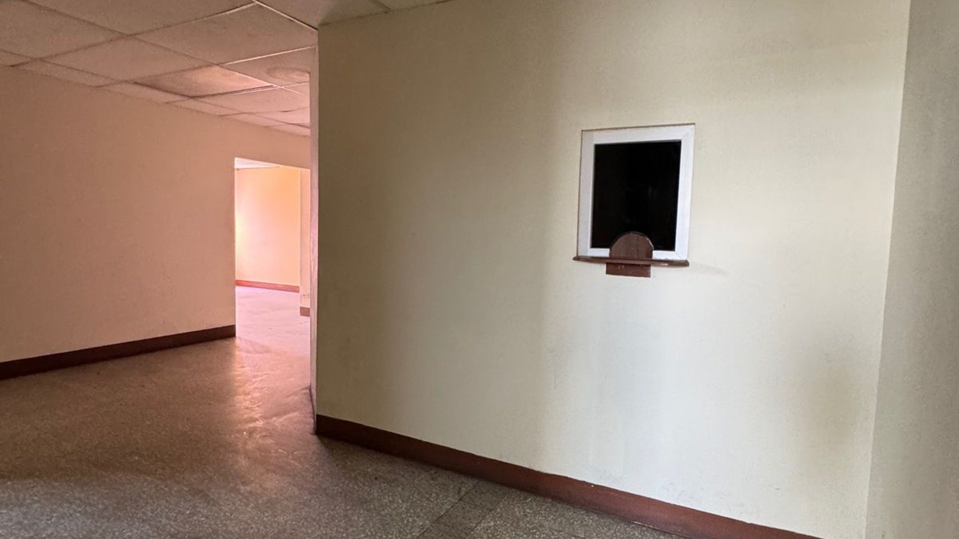 Edificio en Venta / Renta zona 4 - Miniatura 14