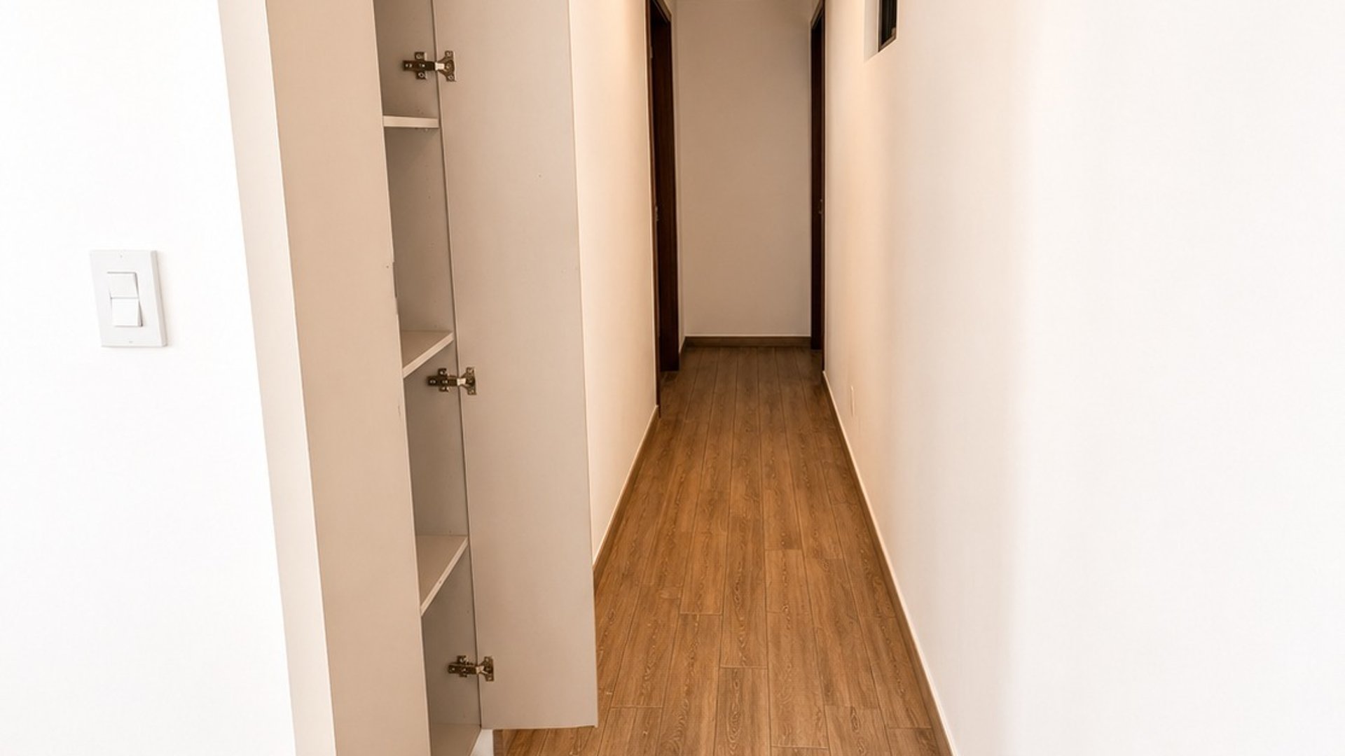 Apartamento en Alquiler Zona 15, Edificio Parque 15 - Miniatura 6