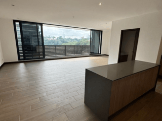 Apartamento en Venta y Renta en zona 15 - 2