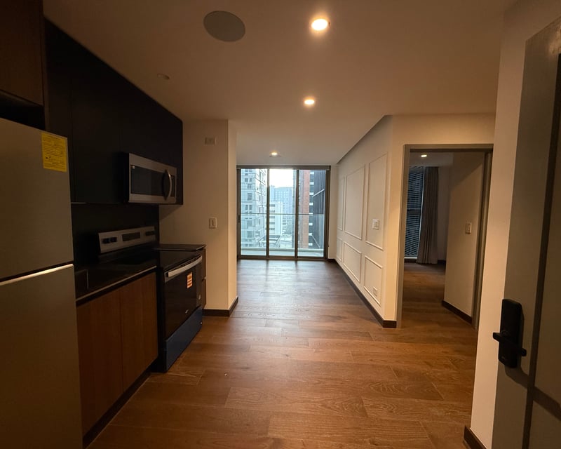 Apartamento de 1 habitación nuevo en renta en zona 10.