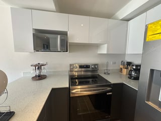 Apartamento amueblado en venta de 3 habitaciones en zona 7 Ref-5668 - 2