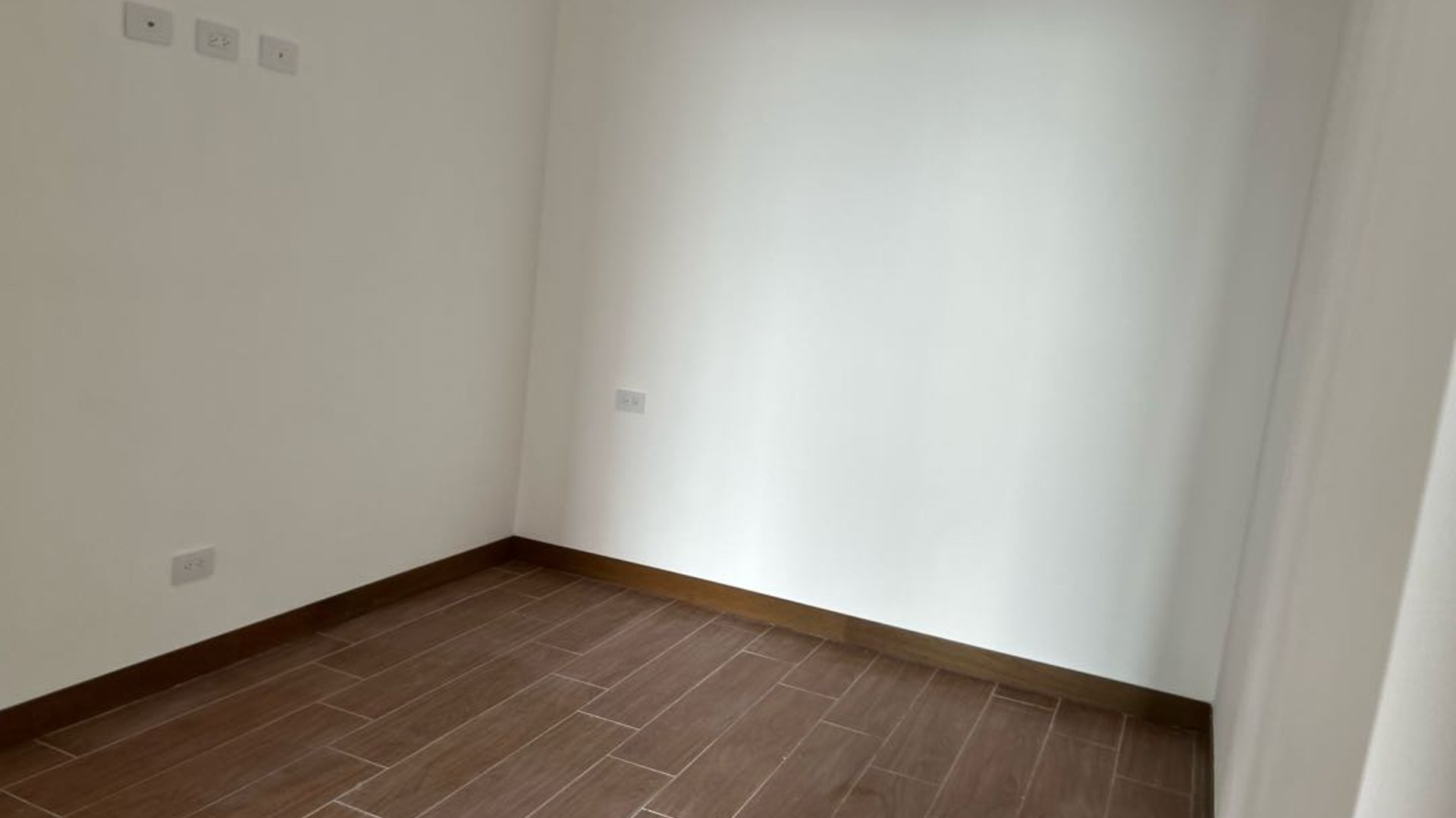 Apartamento en Venta FERRE DIEZ, Zona  10 Cesión de Derechos - Miniatura 7