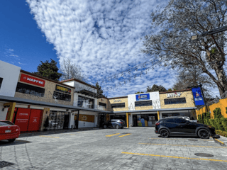 PLAZA COMERCIAL /  3 Locales en Renta (Km 19.5) CAES - 2