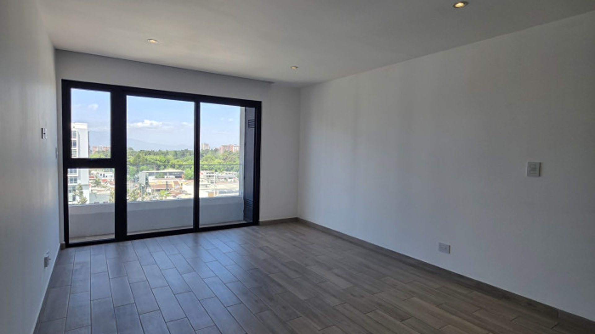 Apartamento en Alquiler en Parque 10 Guatemala - Miniatura 12