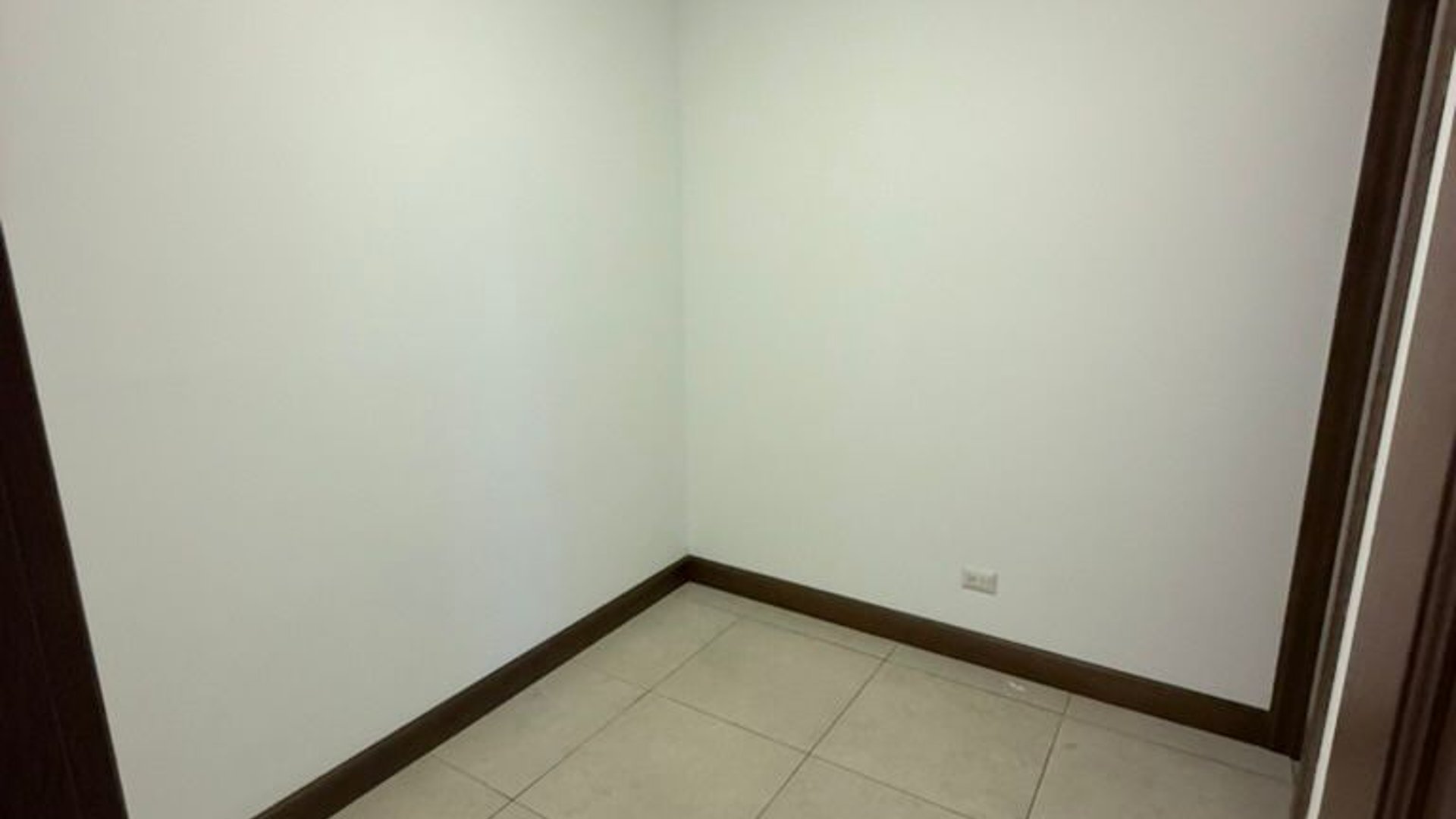 APARTAMENTO EN RENTA | SALVATORRE | ZONA 10 - Miniatura 4