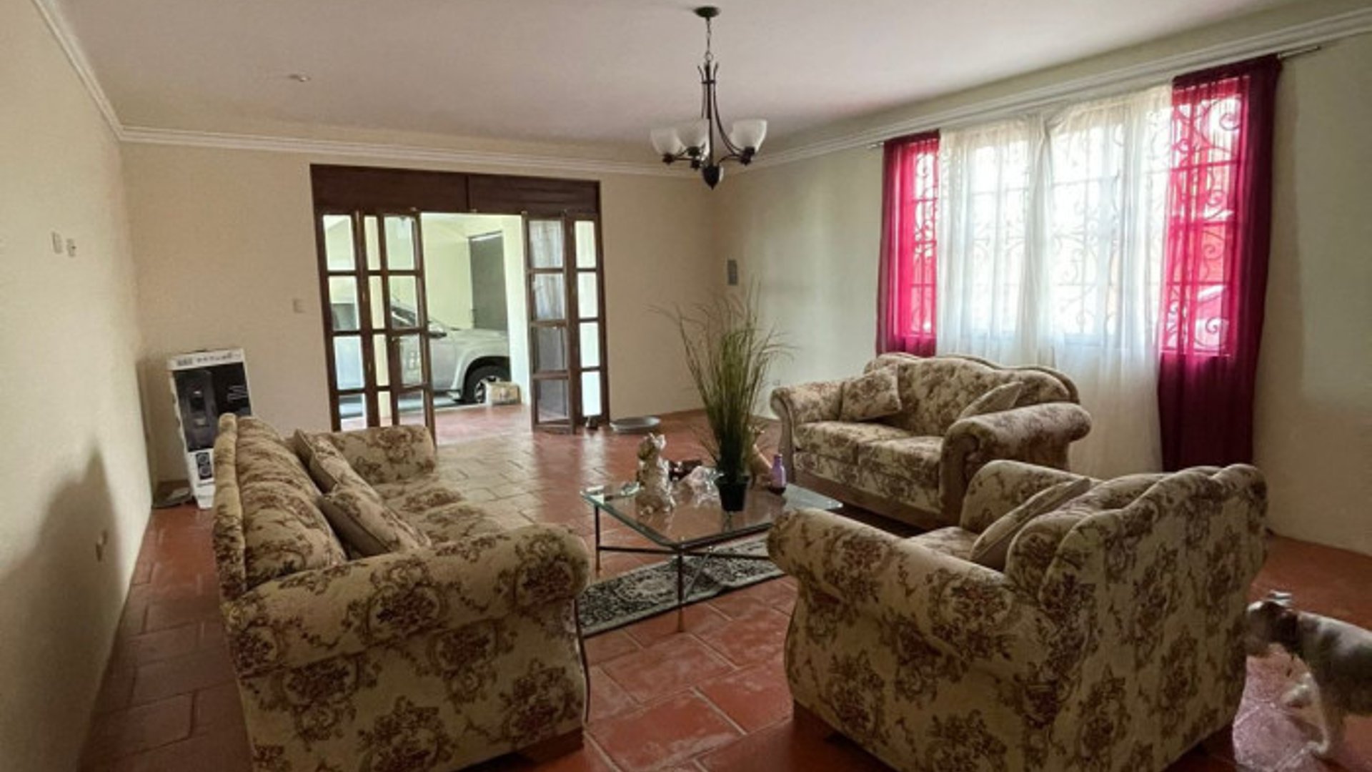 Casa grande en venta en Jutiapa sobre calle principal - Miniatura 6