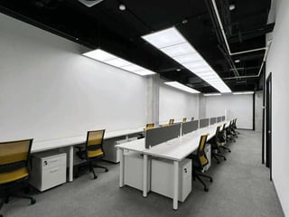 Alquiler o venta en Edificio de 8 niveles con 9000mts - 4
