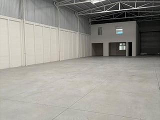 Warehouse for Rent: Industrial Campestre, CAES KM 23 | 572m² | USD $4,500 - Image 10