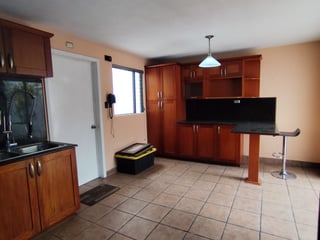 Casa en Renta en Bulevar San Cristóbal Zona 8 de Mixco - 5