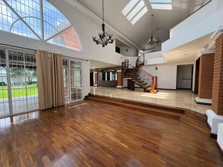 Casa de 5 habitaciones en alquiler o venta, La Montaña zona 16 - 4