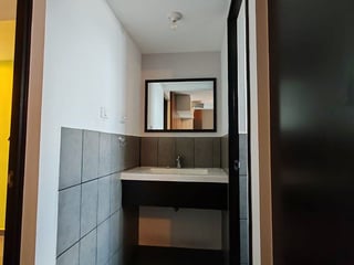 Apartamento en Venta Edificio Mariscal Uno Uno Zona 11 - Image 26