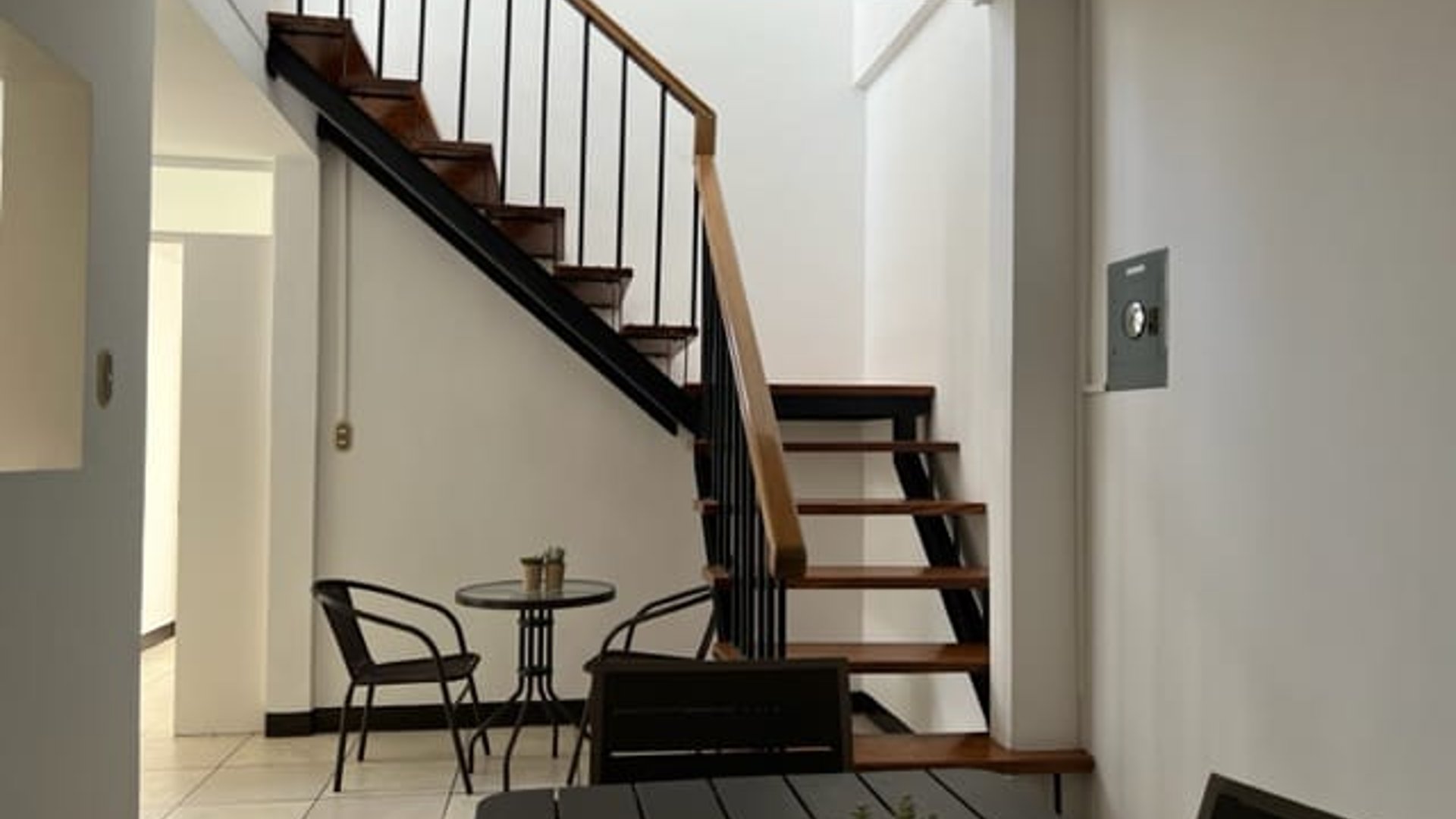 Vendo Hermosa Casa en Ciudad Nueva en la zona 2 - Miniatura 8