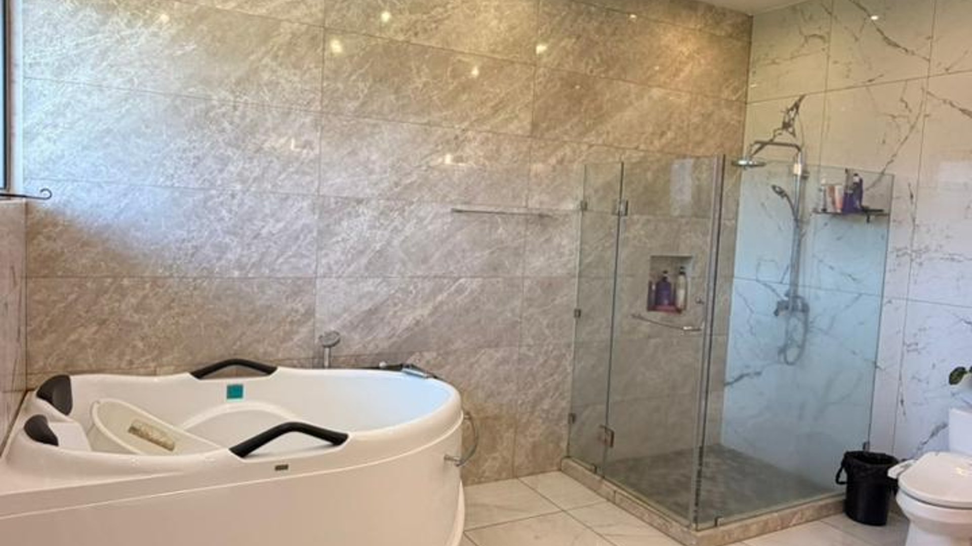 Venta de Casa en CAES Km 26.5 Bosques de Vilaverde - Miniatura 8