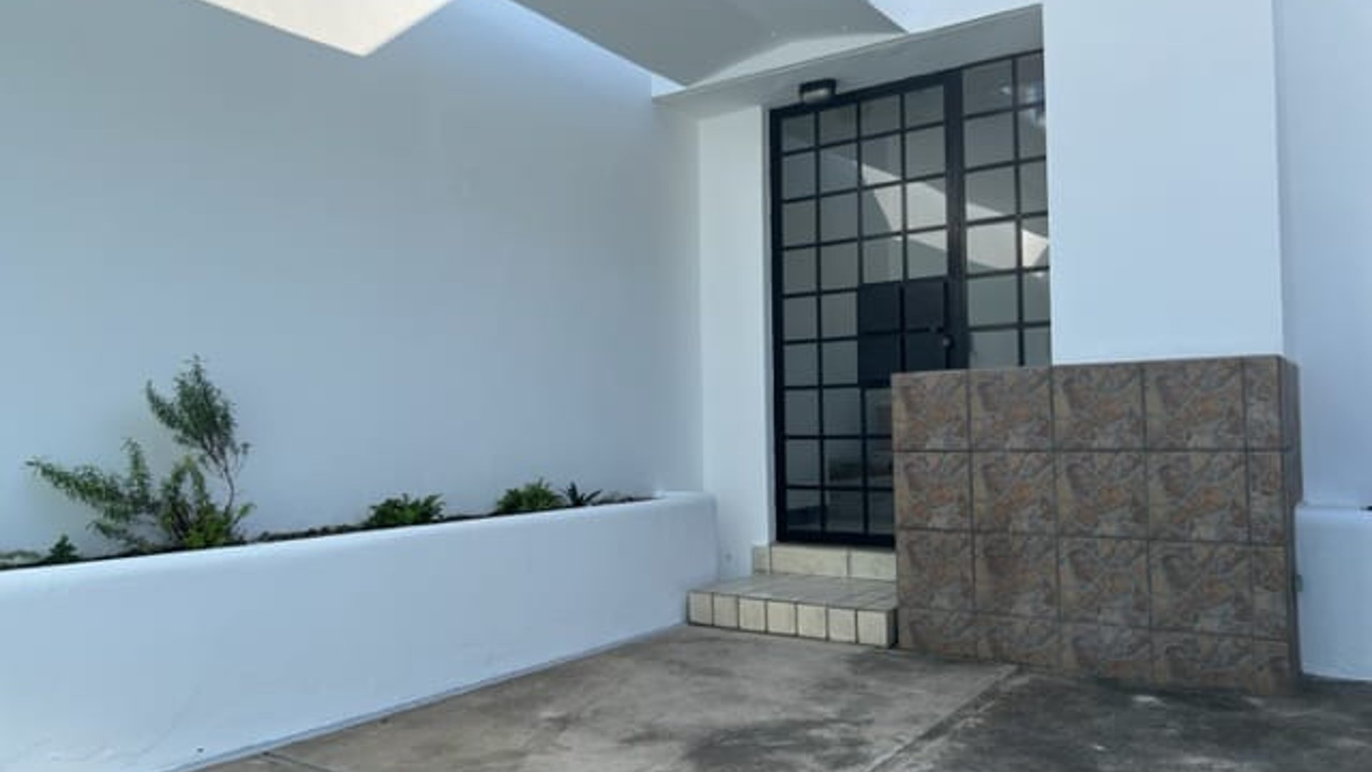 Vendo Hermosa Casa en Ciudad Nueva en la zona 2 - Miniatura 2