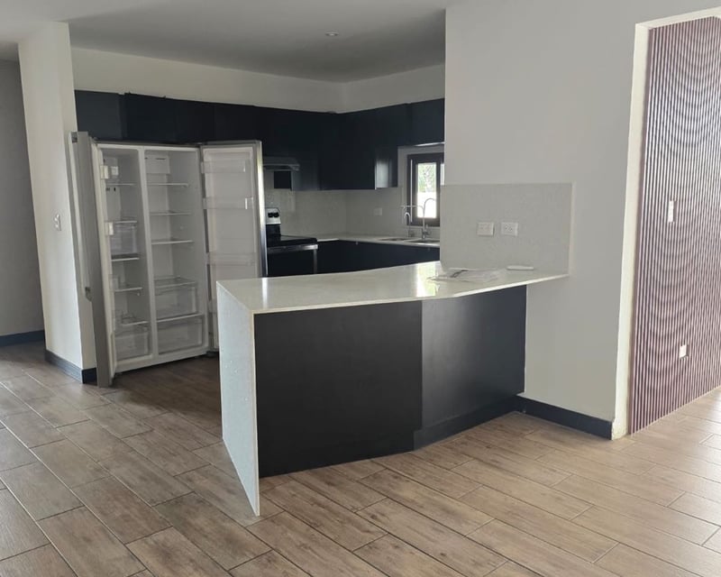 Alquiler apartamento 2 Dormitorios | Marqués de Oakland Zona 10 (B)