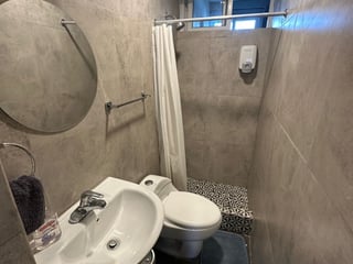 Alquiler de Apartamento Amueblado en Zona 10 - 3