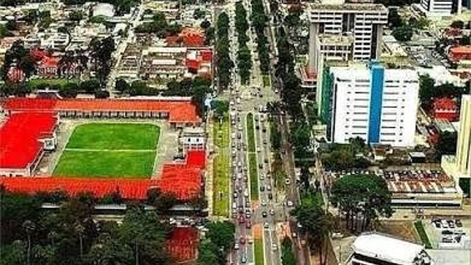 Terreno en Venta – Zona 10, Ciudad de Guatemala - Miniatura 2
