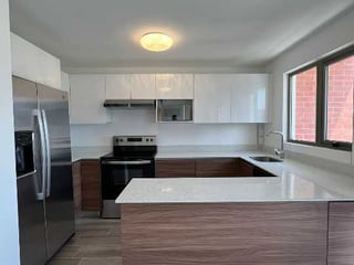 Venta  de apartamento en Edificio Segheria para inversión  zona 14 - 4