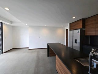 APARTAMENTO EN ALQUILER 📍 Reserva 5 Avenida, Zona 14 - 4
