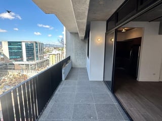 LOFT EN VENTA – GRANAT, ZONA 4 - Image 2