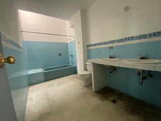 Casa comercial en Alquiler zona 15 Vista Hermosa 1 - 2