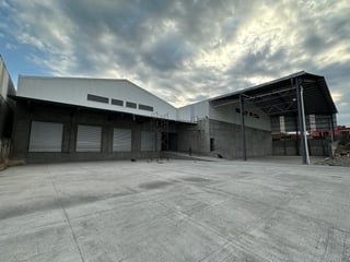 Bodega en alquiler en Complejo Industrial km 62, sobre Autopista Palín Escuintla. - 3