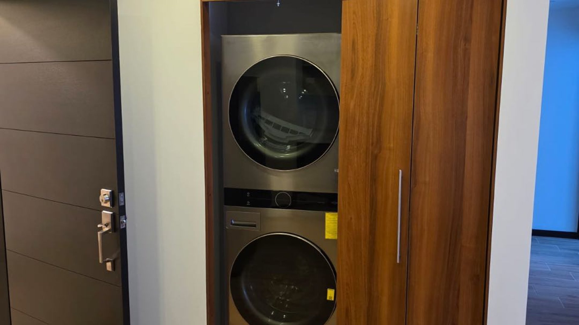 Apartamento En Renta Edificio Essenza Zona 13 - Miniatura 8