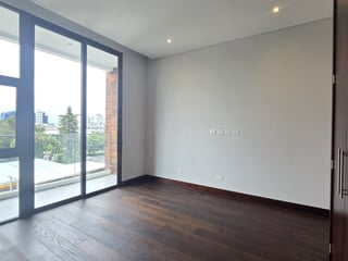Apartamento en Z.14 en Venta o Alquiler - 4