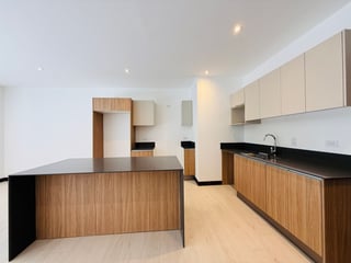 VENTA DE EXCLUSIVOS APARTAMENTOS - SPAZIO, ZONA 15 - 2