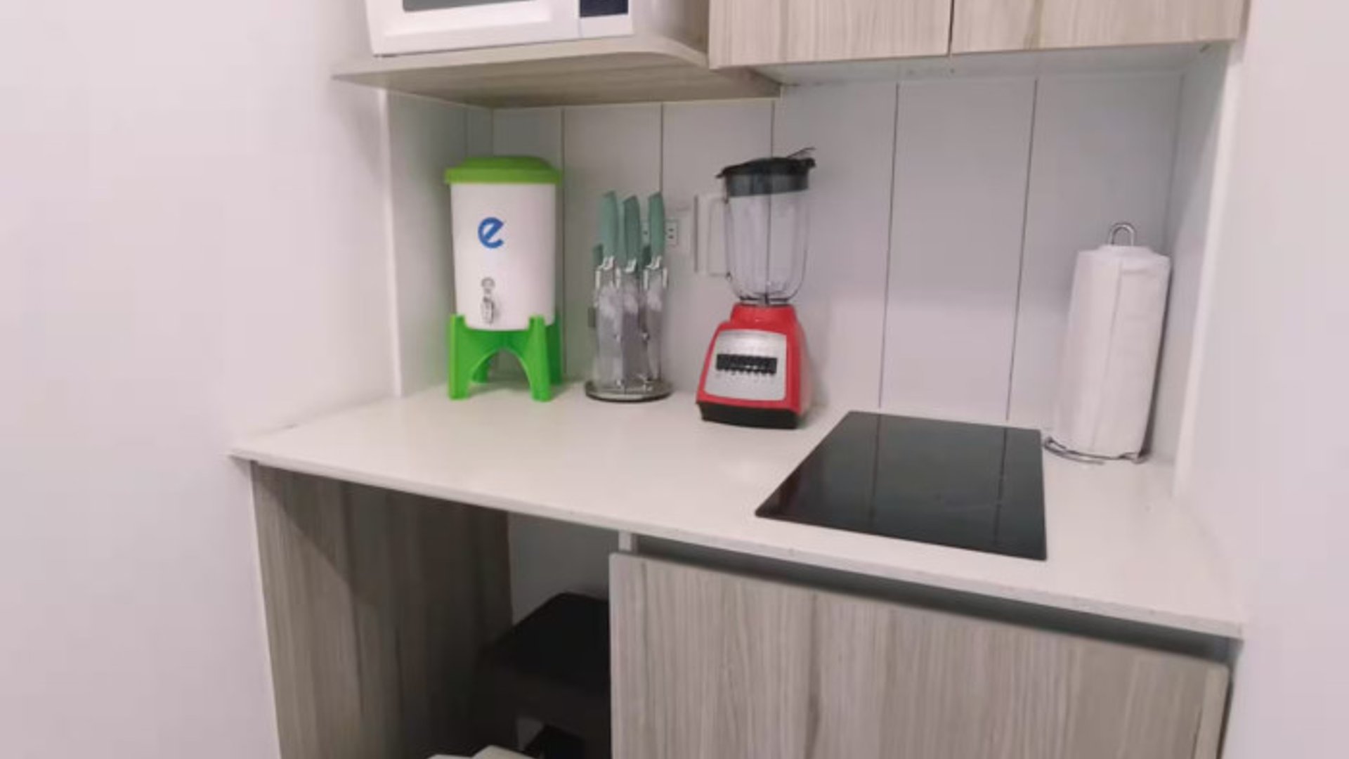 Apartamento amueblado en renta en zona 13 Narama - Miniatura 4