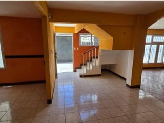 Venta de casa en Fuentes del Valle Norte 1 - 3