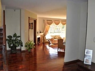 CASA EN VENTA EN CONDOMINIO EN EL KM 16 CARRETERA EL SALVADOR - 2
