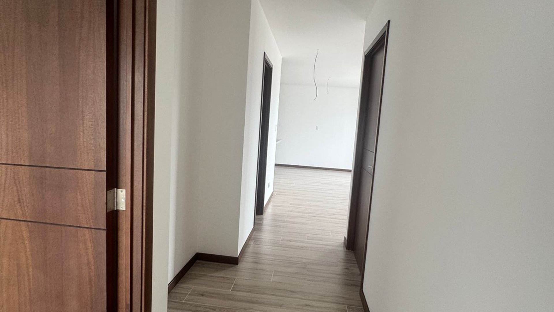 Apartamento en Venta  Edificio Neo 2, Zona 10 Ref-6034 - Miniatura 6