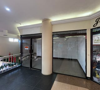 Locales en Alquiler Centro Comercial Real del Parque, zona 1