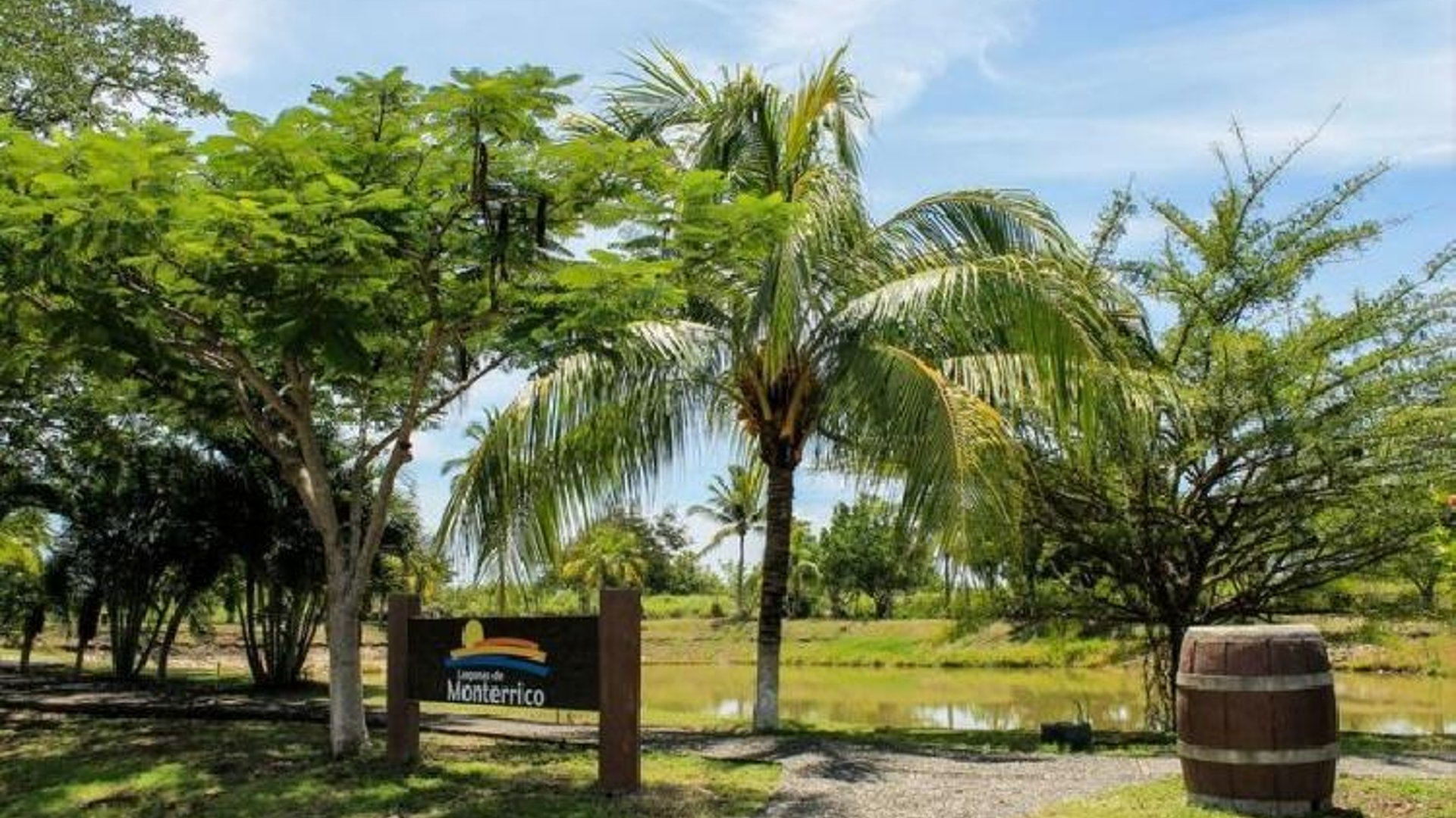 Terreno en venta en Monterrico KM 117