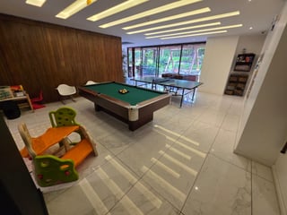 Renta de apartamento con balcon y 3 habitaciones en zona 10 Ref-5492 - Image 11