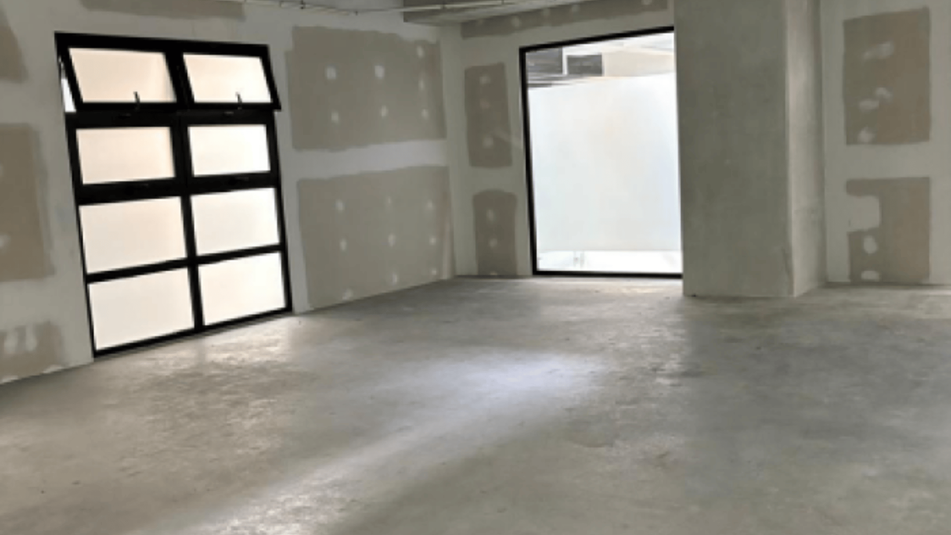 Oficina Comercial en Renta en zona 9 - Miniatura 8