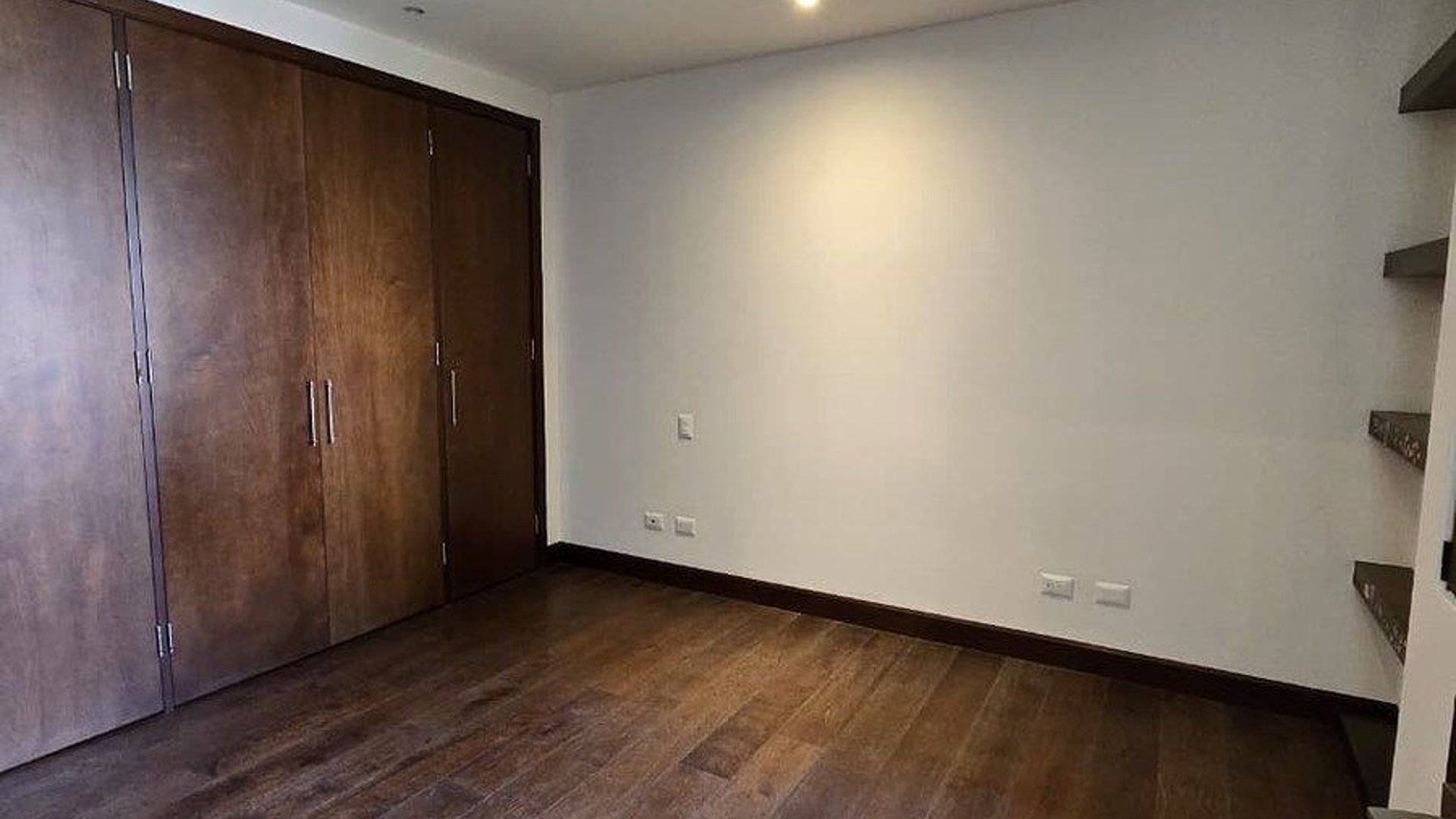 APARTAMENTO EN VENTA O RENTA , ZONA 14 - Miniatura 7